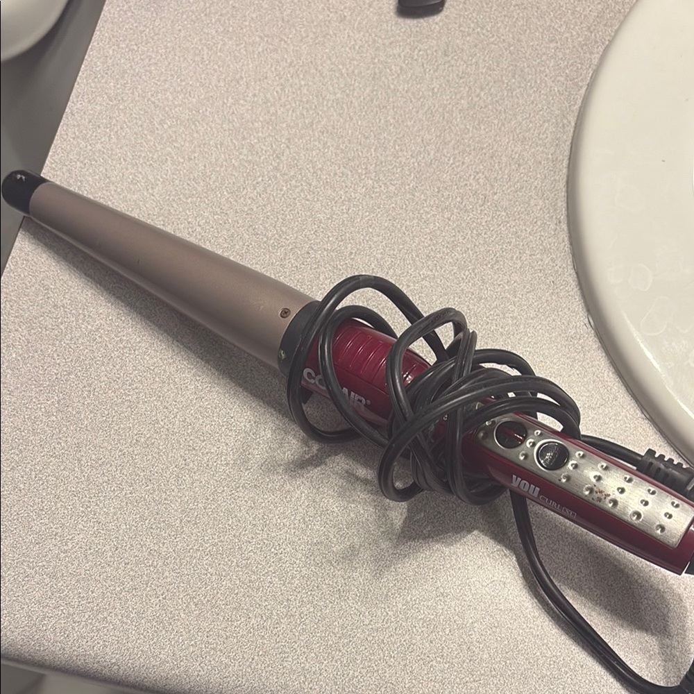 Conair Infiniti Pro Curling Wand - Red and Gold